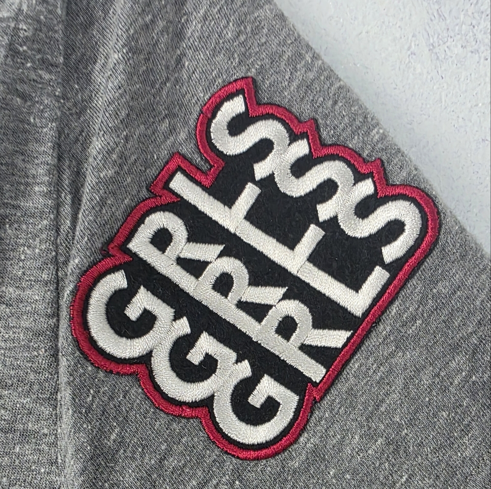 Torrid Gray V-Neck Top with Skull and Rose Patches - Picture 4 of 5